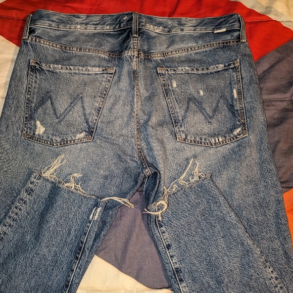 MOTHER Denim Frayed A Day In the Life of Daniel - Picture 4 of 5